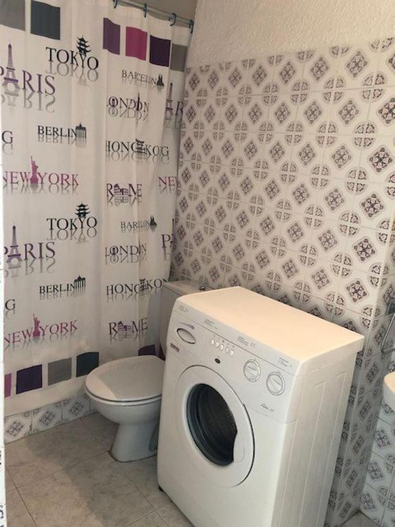 Bonito Apartamento En Roses Zona Familiar Luaran gambar