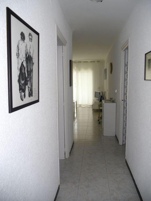 Bonito Apartamento En Roses Zona Familiar Luaran gambar