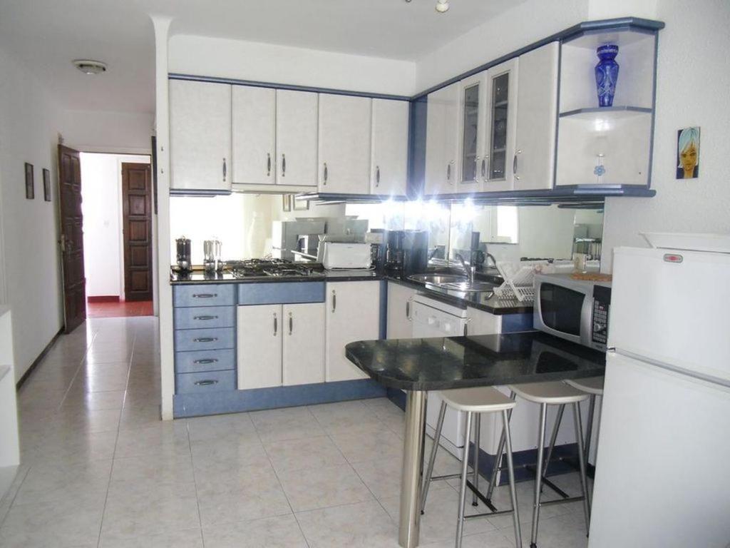 Bonito Apartamento En Roses Zona Familiar Luaran gambar